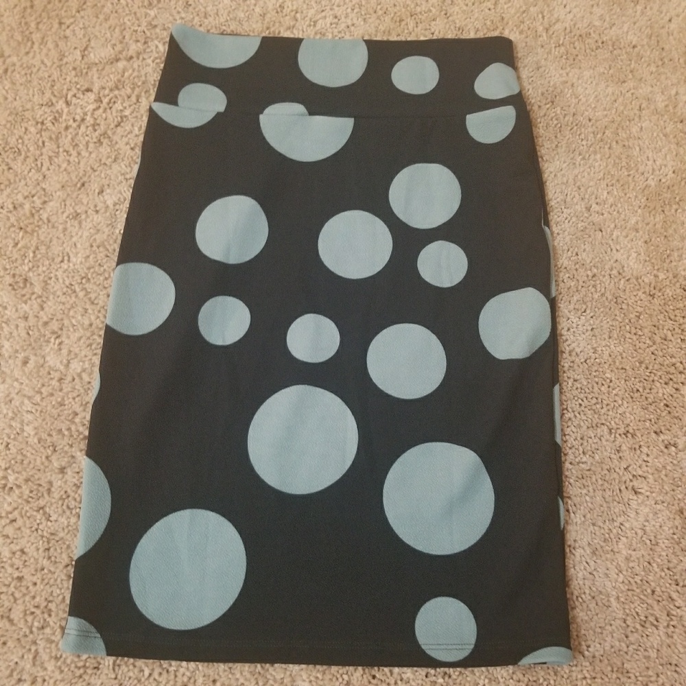 Lularoe Cassie polka dot
